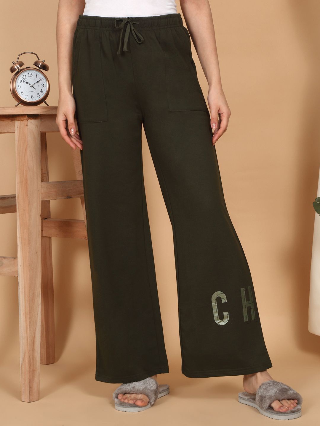 

Sweet Dreams Printed Cotton Straight-Leg Lounge Pant, Olive