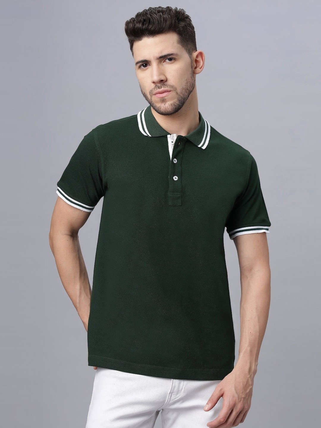 

NEON CHILLIE Men Solid Polo Collar Cotton T-shirt, Green