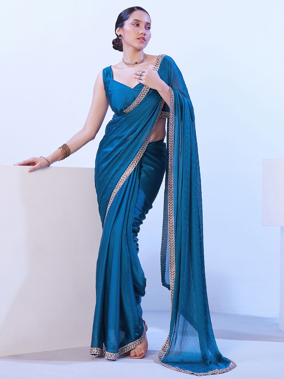 

Satrani Embellished Beads and Stones Pure Chiffon Saree, Blue