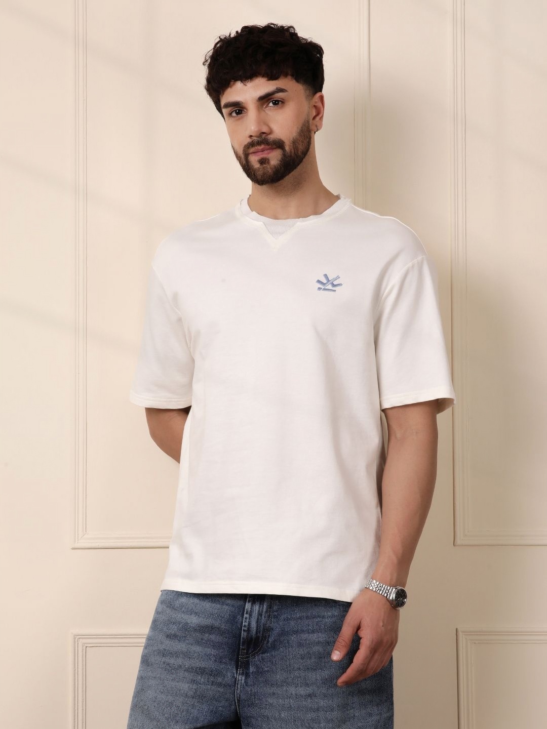 

WROGN Men Solid Round Neck Cotton Relaxed Fit T-shirt, Off white