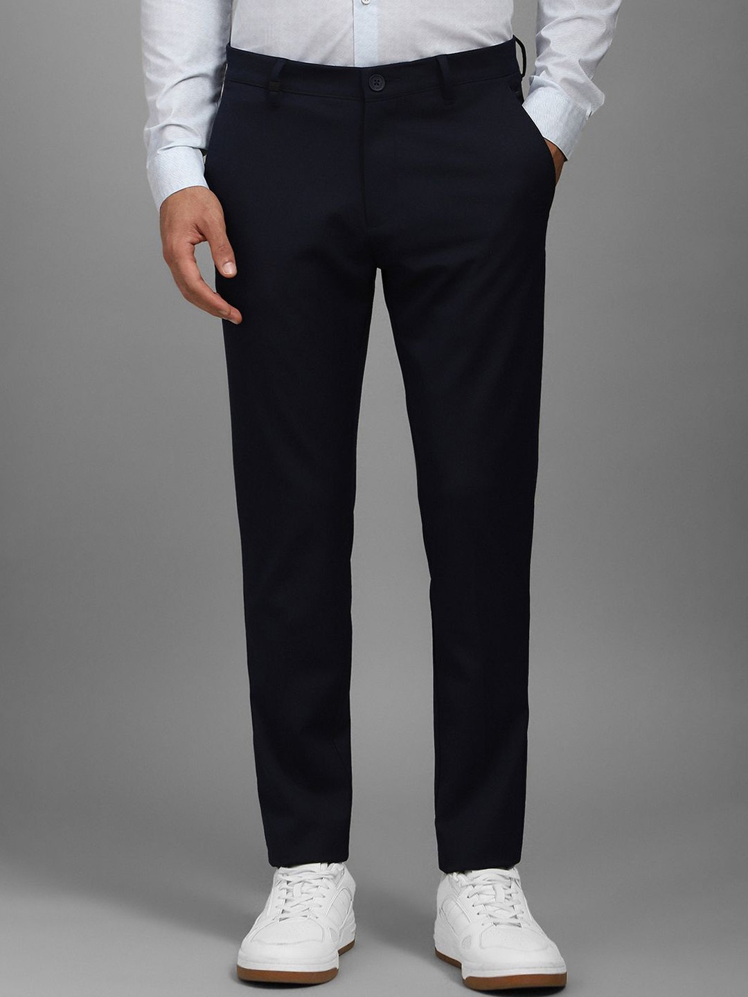 

Louis Philippe Men Slim Fit Regular Trousers, Navy blue
