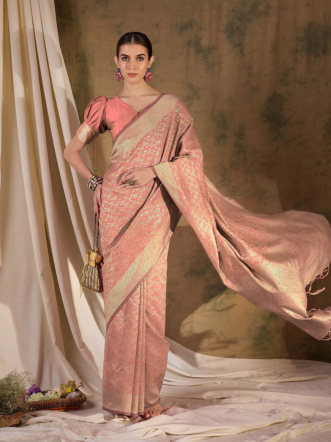 

Sangria Woven Design Banarasi Saree With Unstitched Blouse Piece, Peach