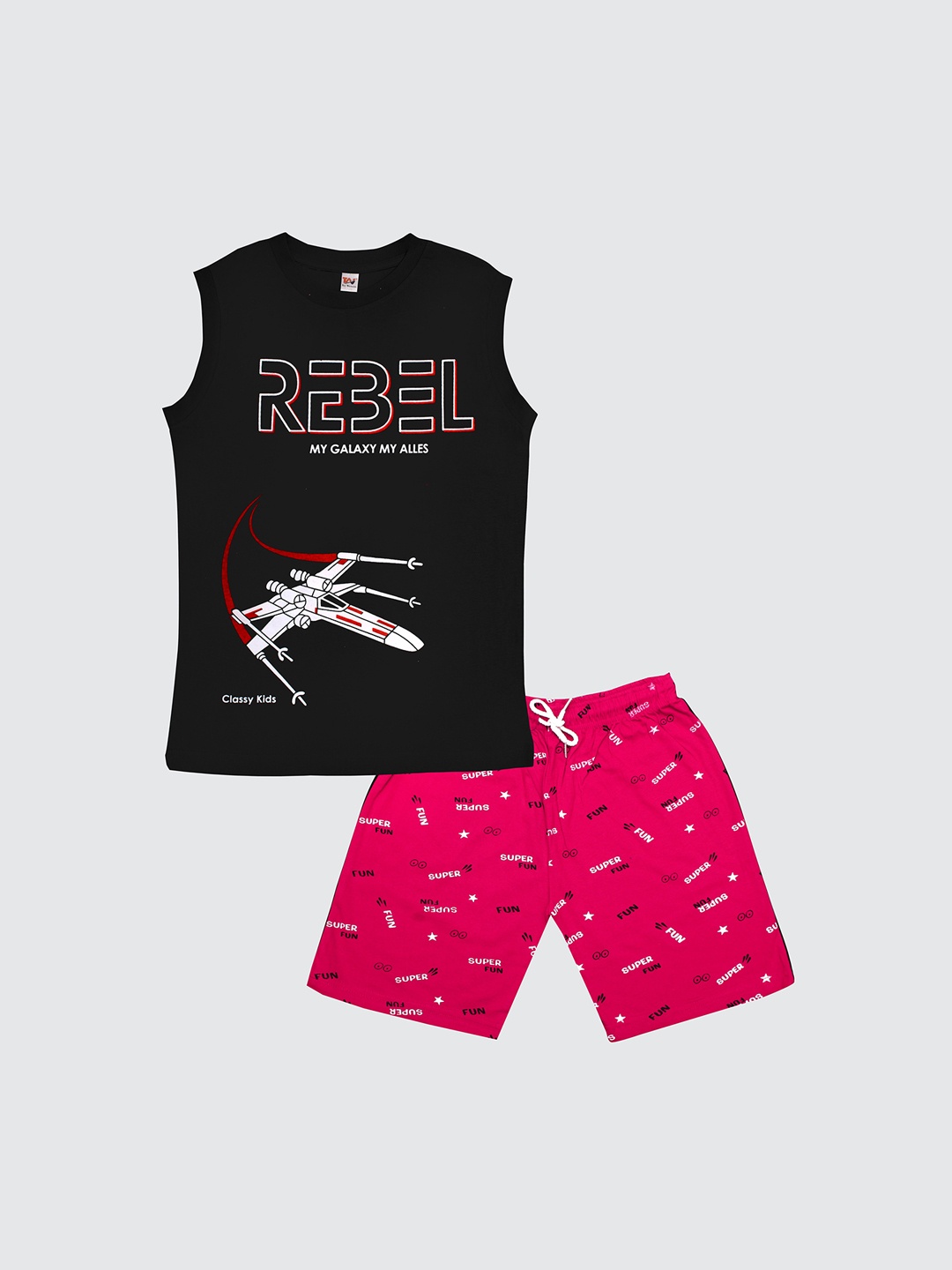 

Tee Weavers Boys Printed Night suit, Black