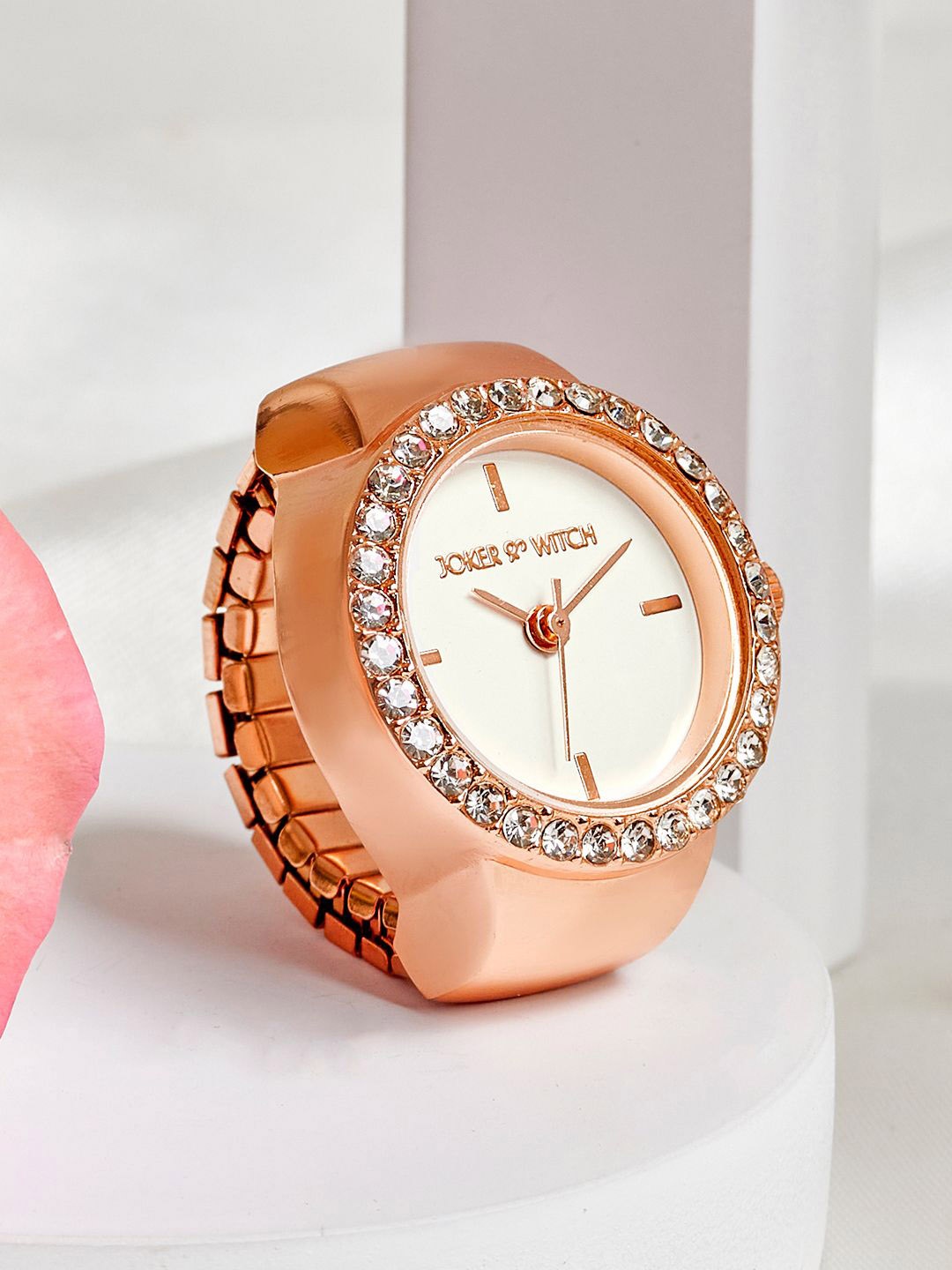 

JOKER & WITCH Women Dial & Stainless Steel Bracelet Straps Digital Watch Ring AMWW914, Rose gold