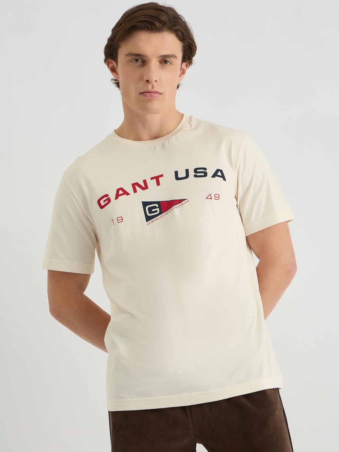 

GANT Men Typography Printed Round Neck Cotton T-shirt, Cream