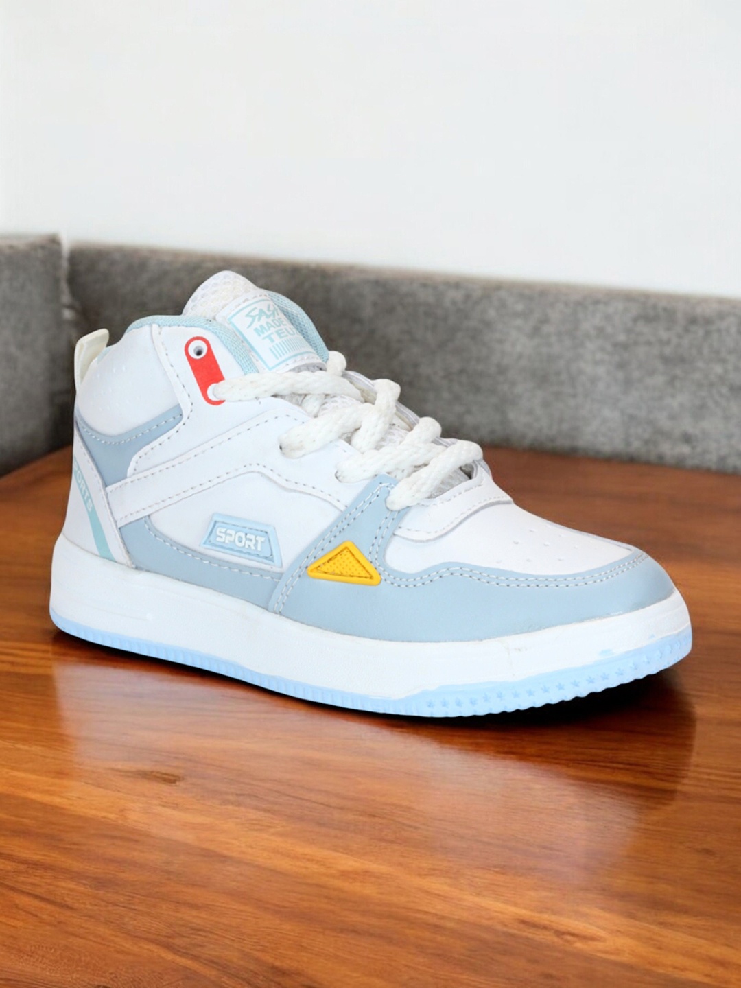 

Lil Lollipop Kids Lightweight Lace-Ups Sneakers, Blue