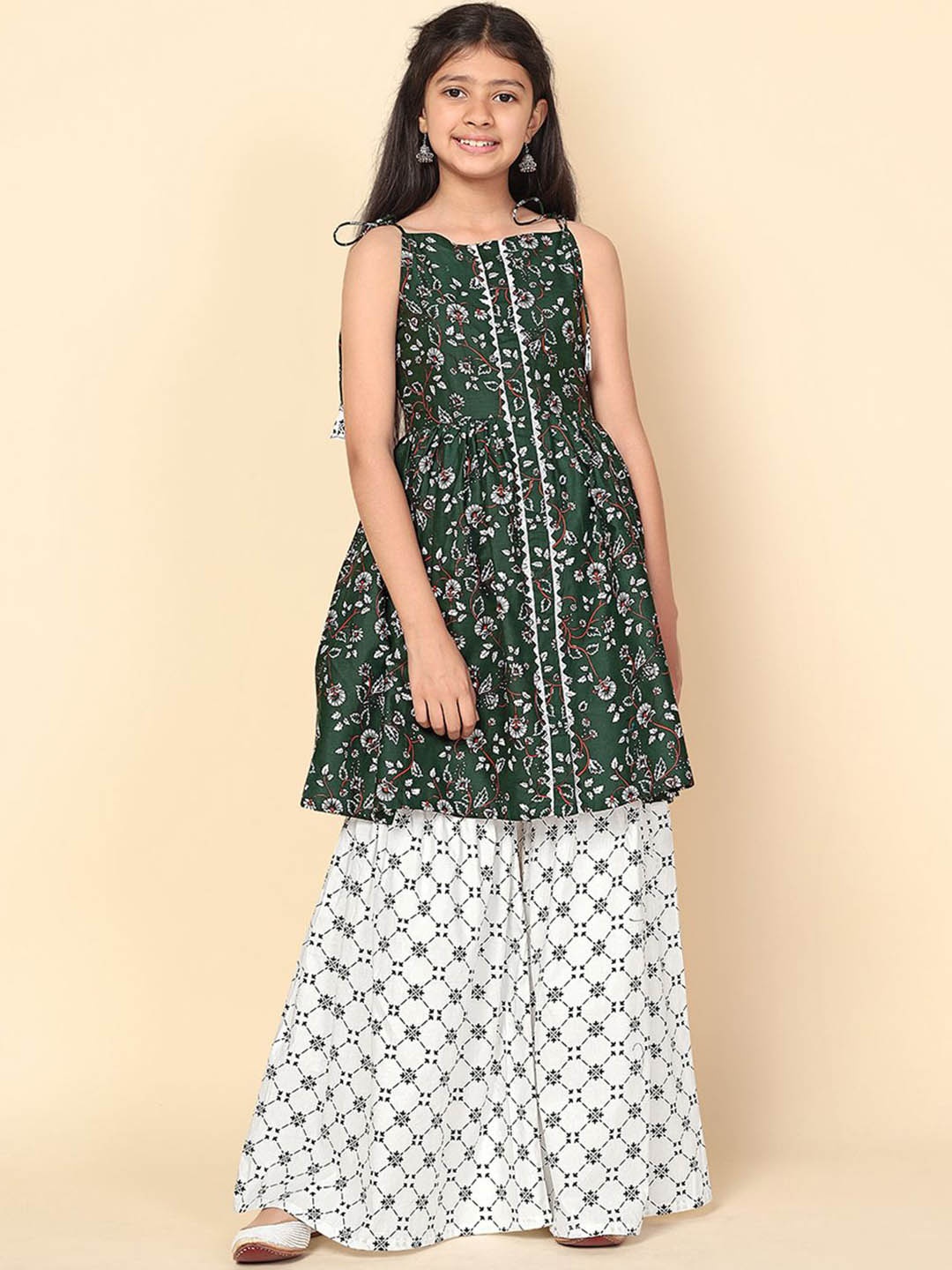 

Sangria Girls Floral Printed Empire Shoulder Straps Cotton Anarkali Kurta With Sharara, Green