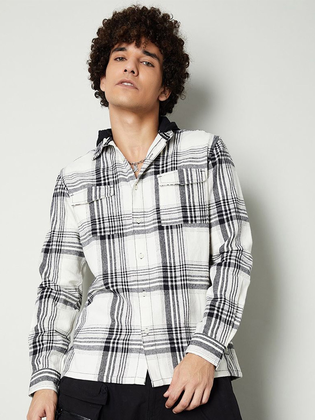 

max Men Hood Tartan Checked Cotton Casual Shirt, White