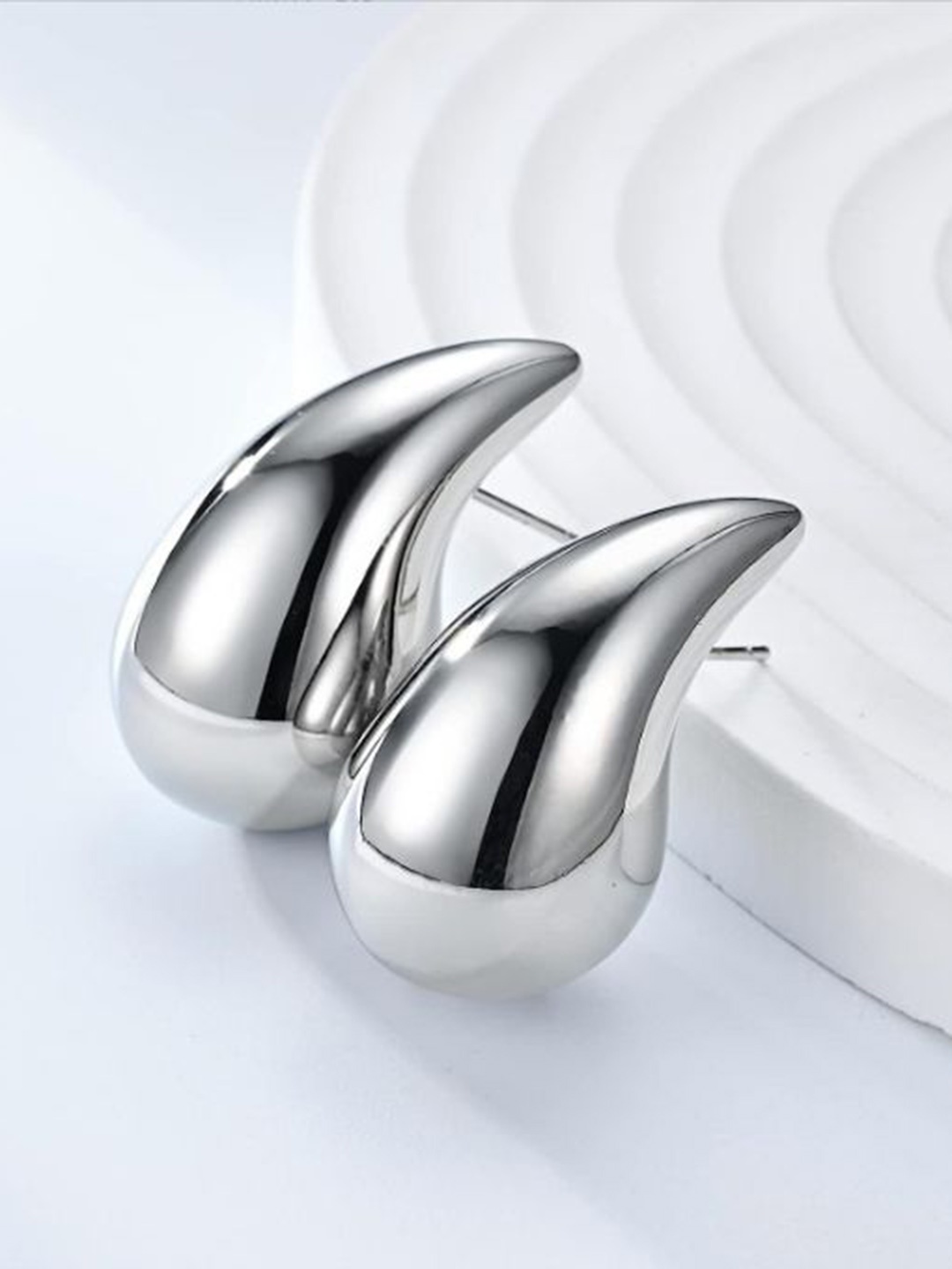

Celestique Set Of 2 Teardrop Shaped Drop Earrings, Silver