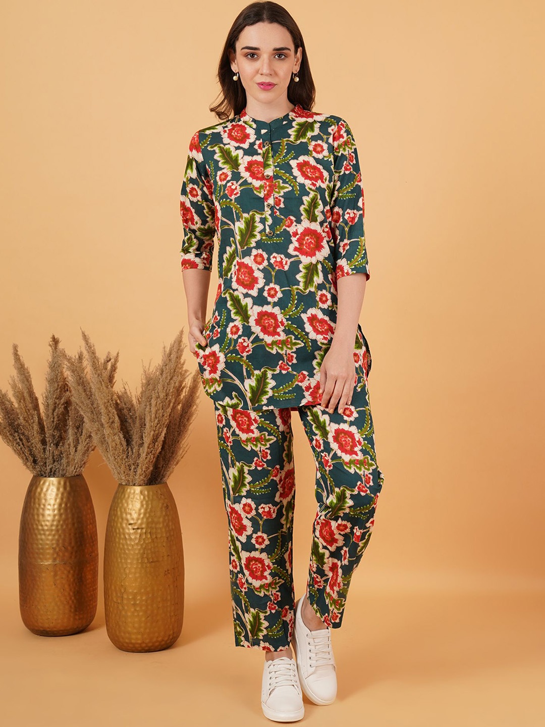 

GUDWEARS Floral Printed Mandarin Collar Pure Cotton Tunic With Trousers, Green