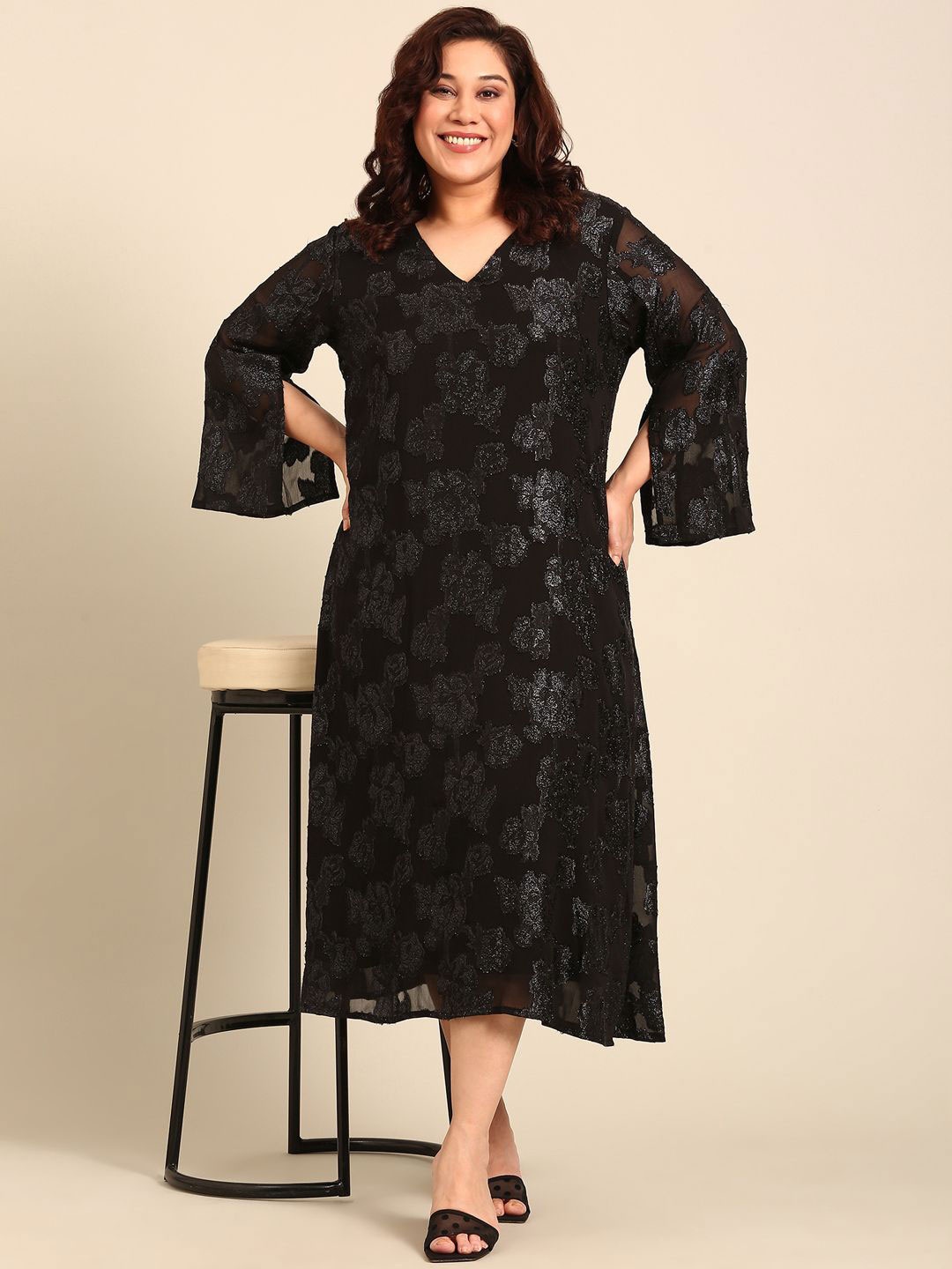 

The Pink Moon Plus Size Black Jacquard A-line Dress
