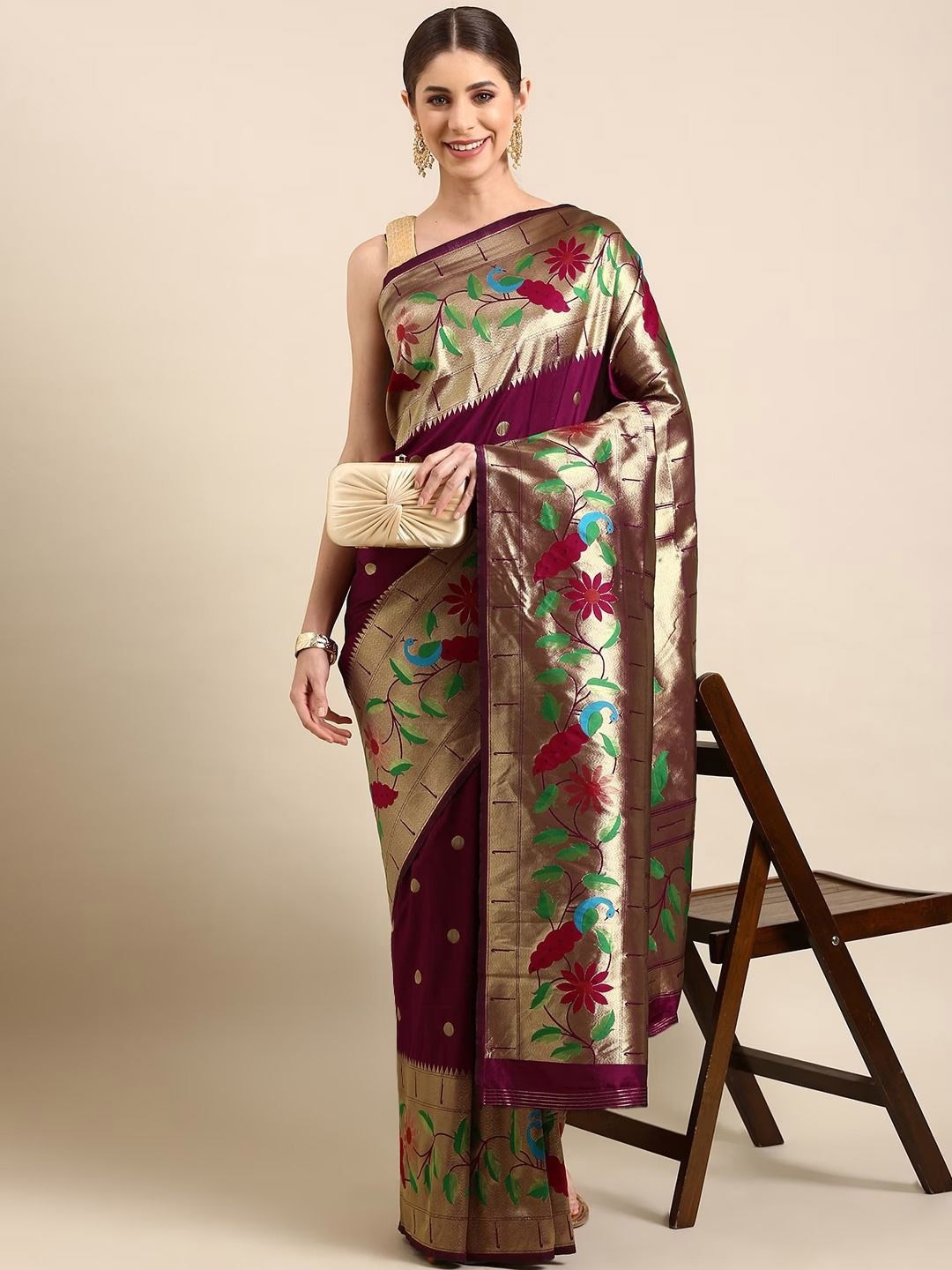 

DIVASTRI Women Woven Design Zari Paithani Saree, Maroon