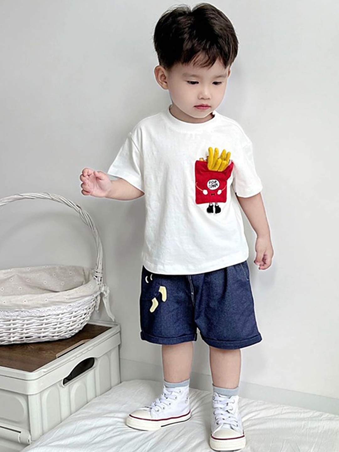 

LULU & SKY Boys Cotton High-Rise Shorts, Navy blue