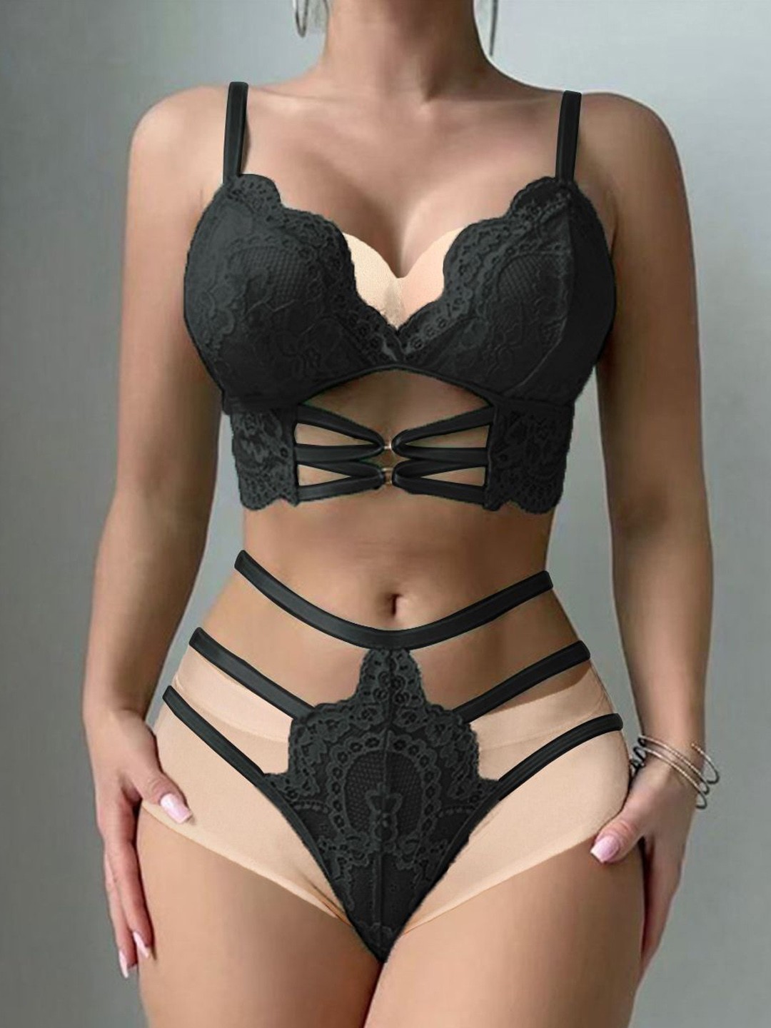 

VAGHBHATT Lace Cut-Out Detailed Baby Doll, Black
