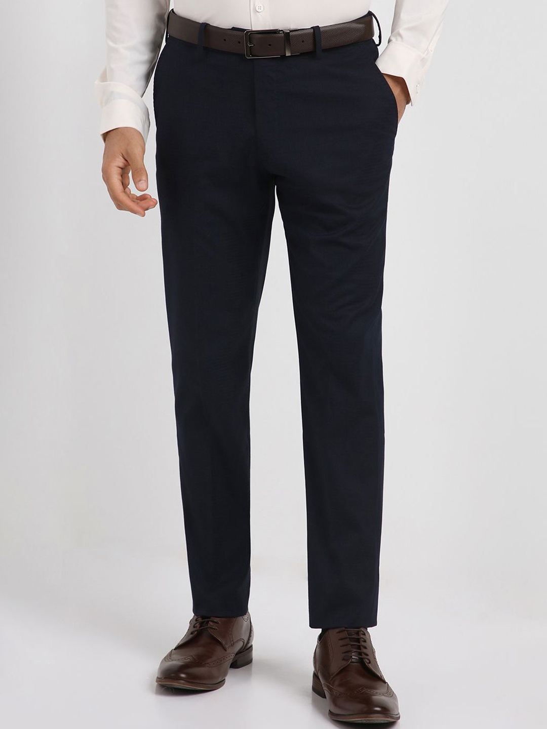 

Allen Solly Sport Men Slim Fit Trousers, Navy blue