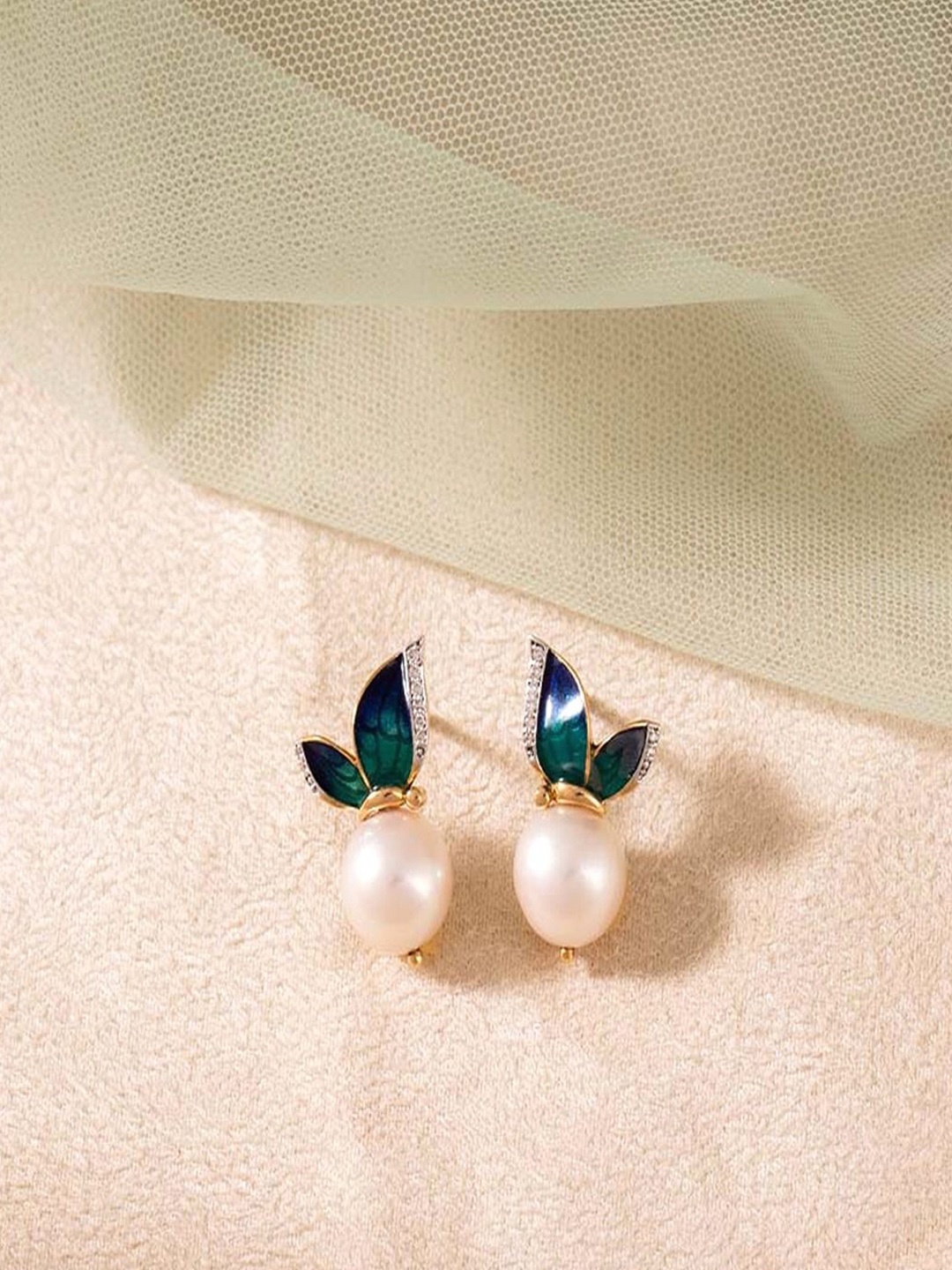 

DressBerry Gold-Plated Artificial Pearl Beaded Studs, Blue