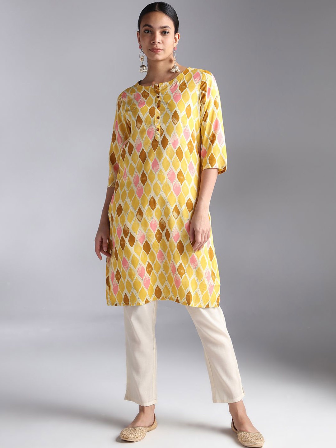 

House Of Dharaa Geometric Printed Round Neck Straight Kurta, Yellow