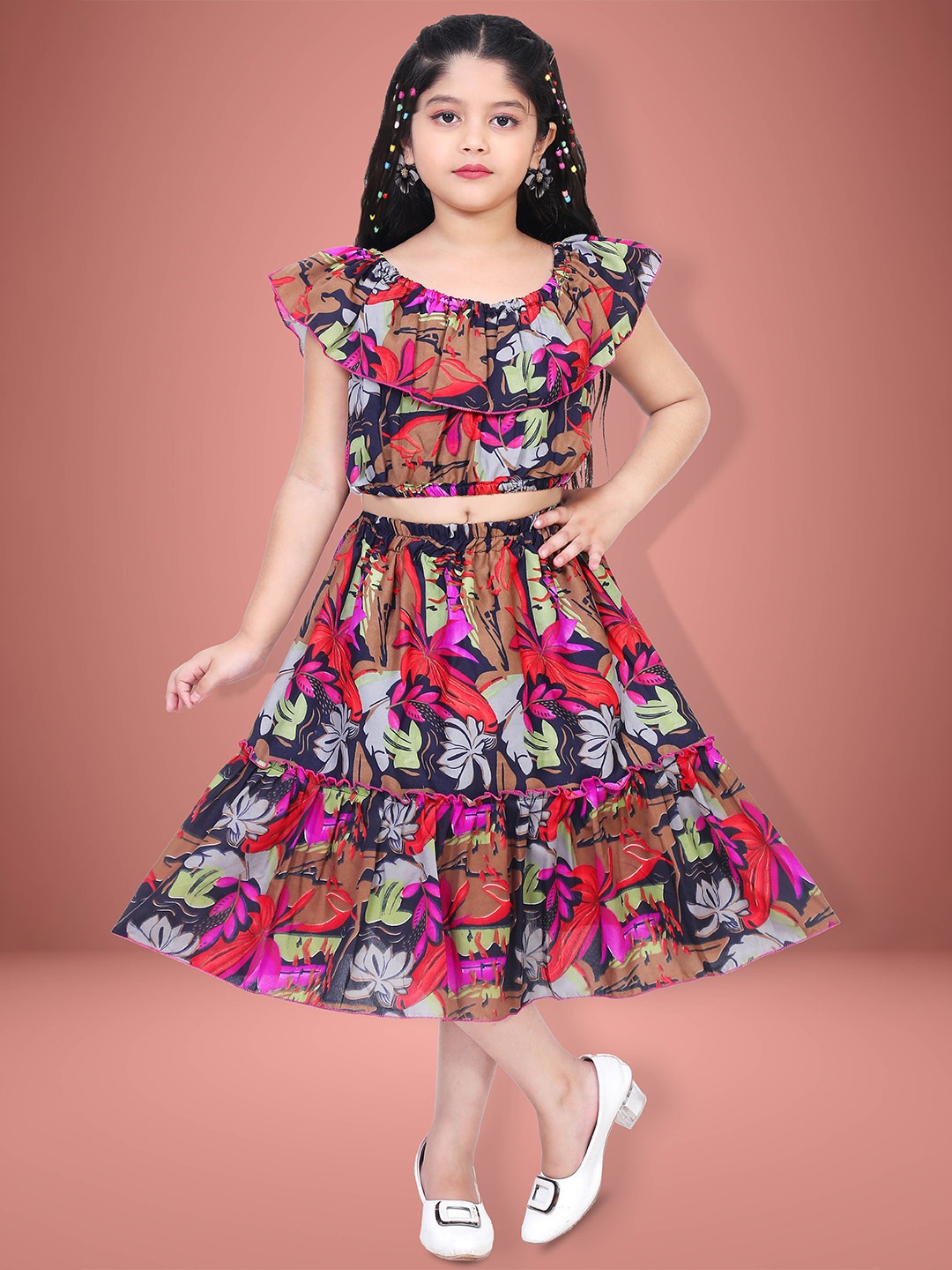 

KAARIGARI Girls Printed Off-Shoulder Top With Skirt, Pink
