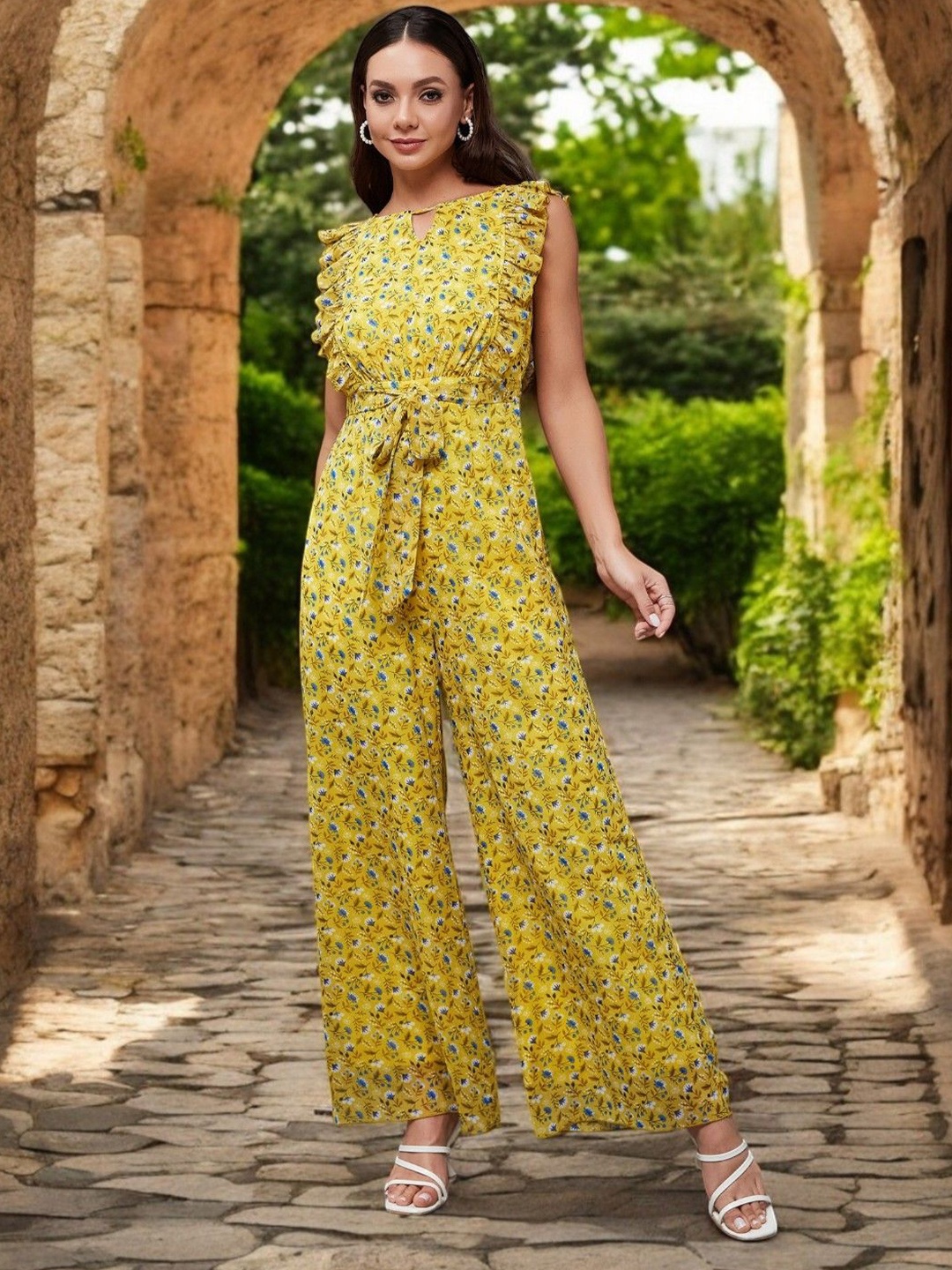 

Miss Chase Printed Basic Jumpsuit, Yellow