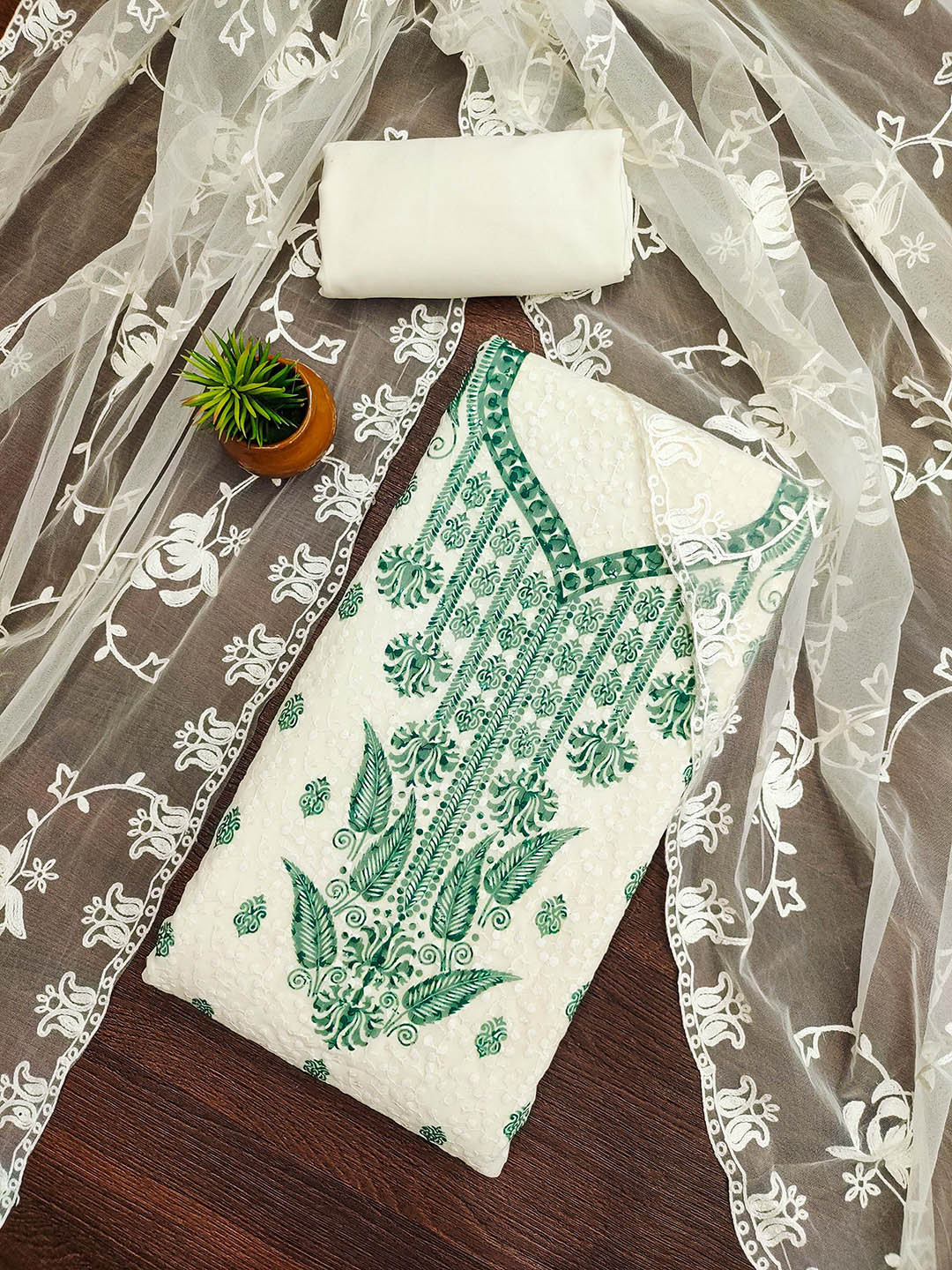 

MANVAA Floral Embroidered Thread Work Georgette Unstitched Dress Material, White