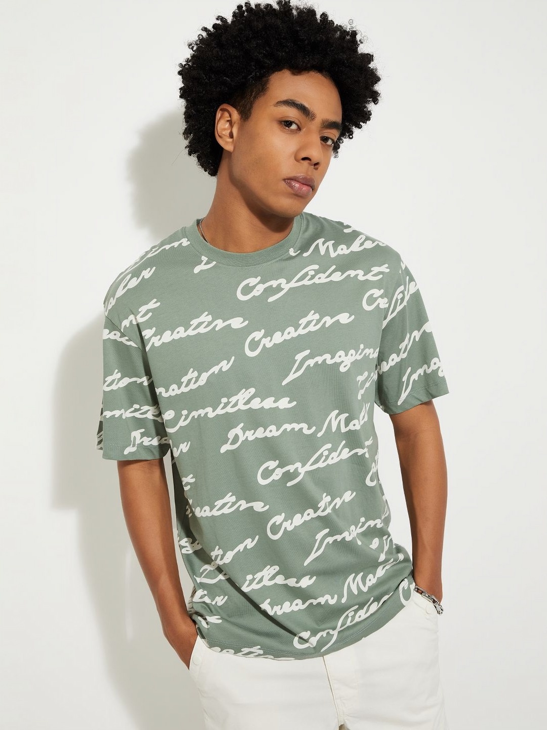 

max Men Typography Printed Round Neck Cotton T-shirt, Green