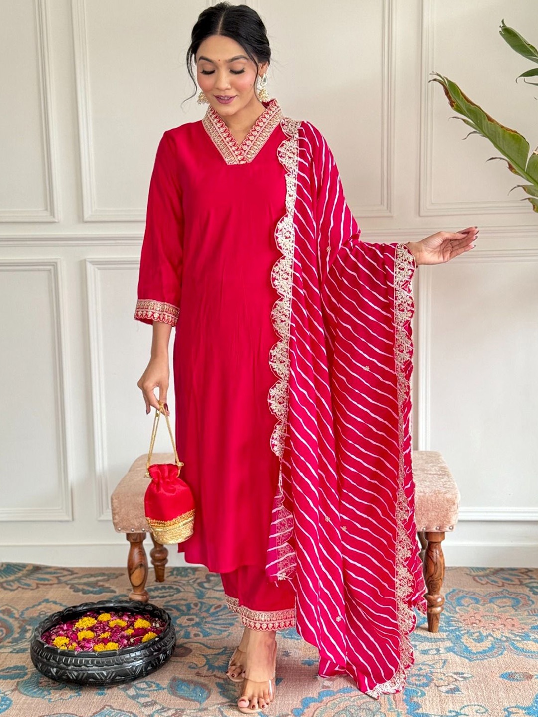 

NKV Women Embroidered Sequinned Kurta, Pink