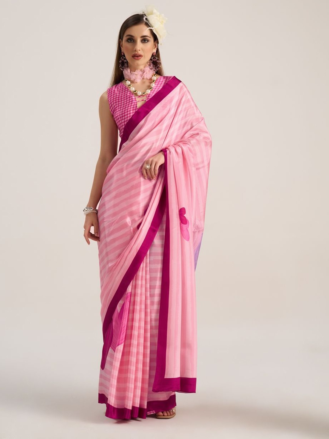 

Suha Striped Pure Crepe Saree, Pink