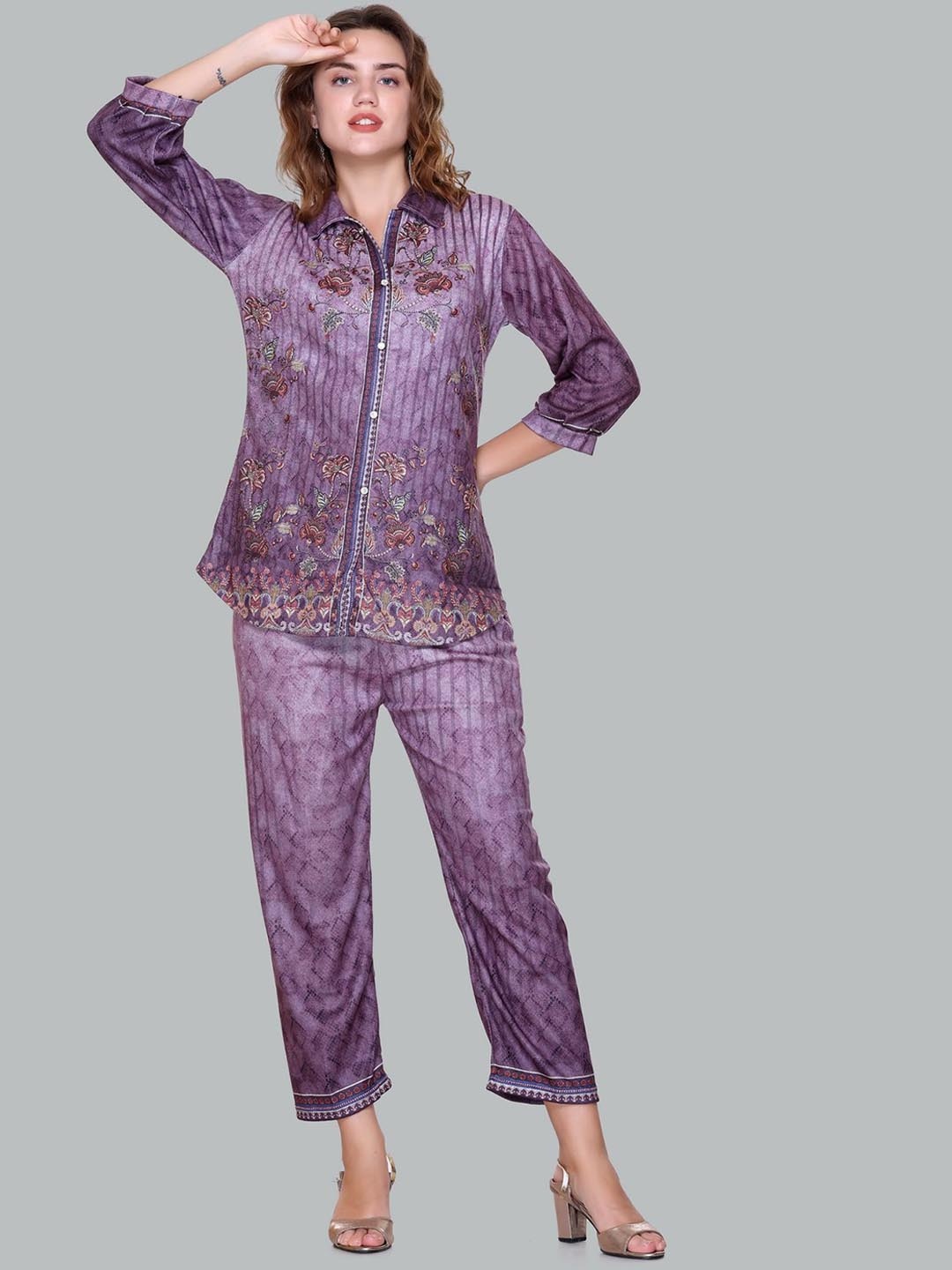 

Pink Berry Floral Printed Shirt Collar Shirt With Trousers, Purple