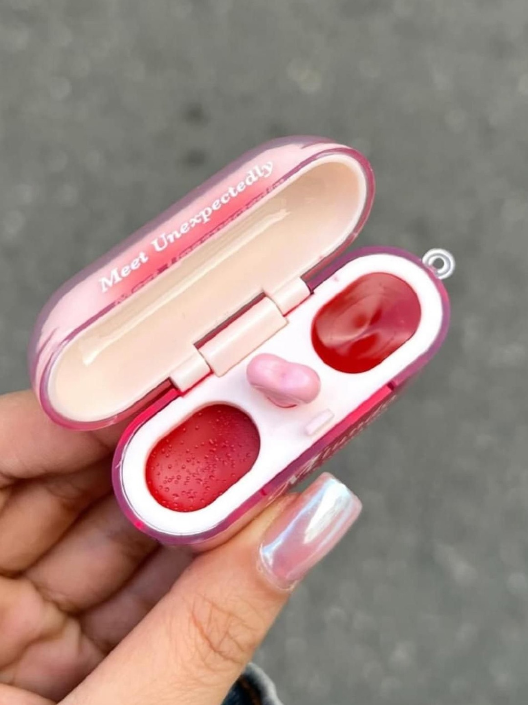 

VBA Airpods Shape Long Lasting & Waterproof Glossy Lipstick, Red