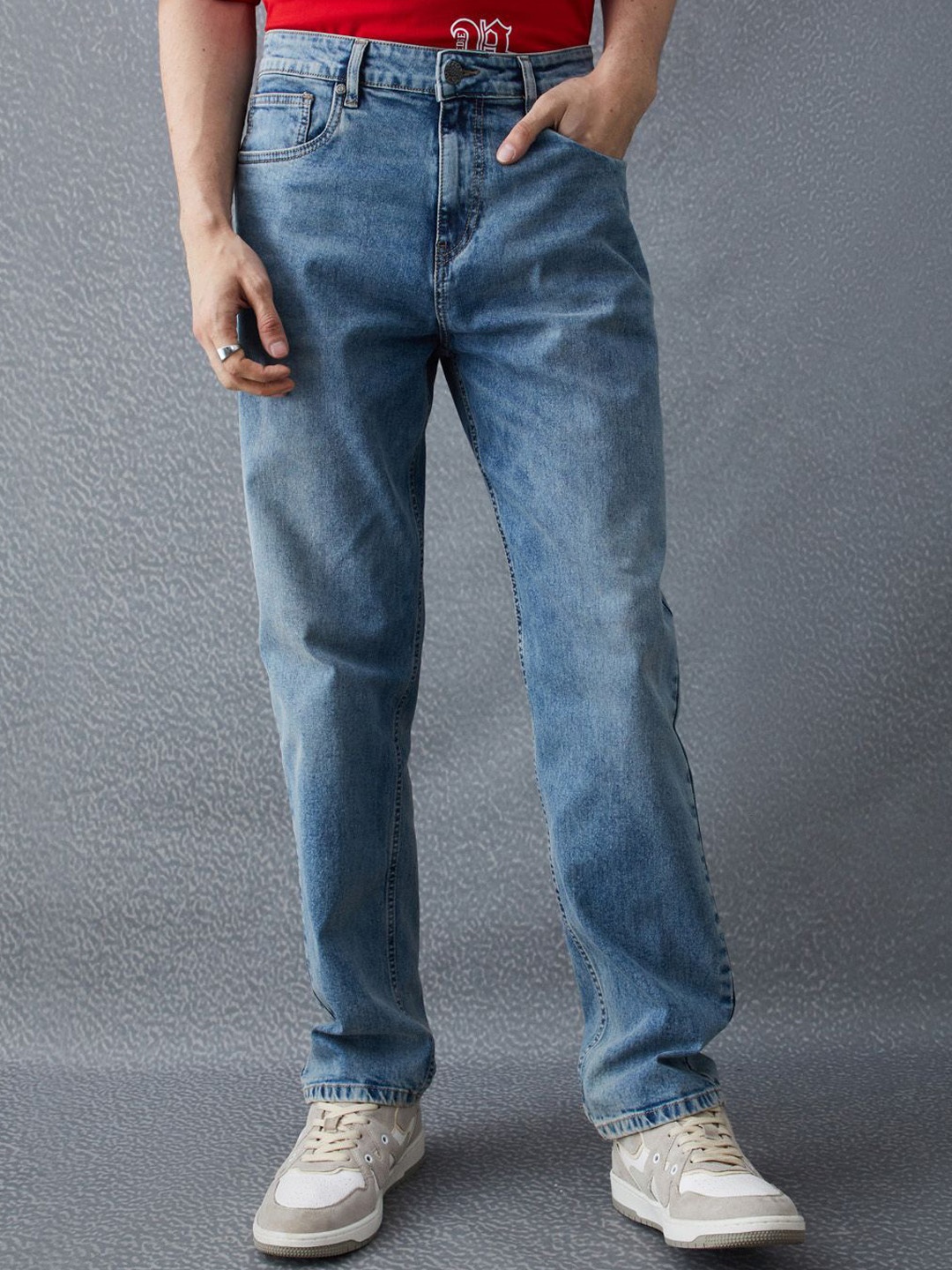 

VOLTEDGE Men Straight Fit Mid-Rise Cotton Light Fade Stretchable Jeans, Blue
