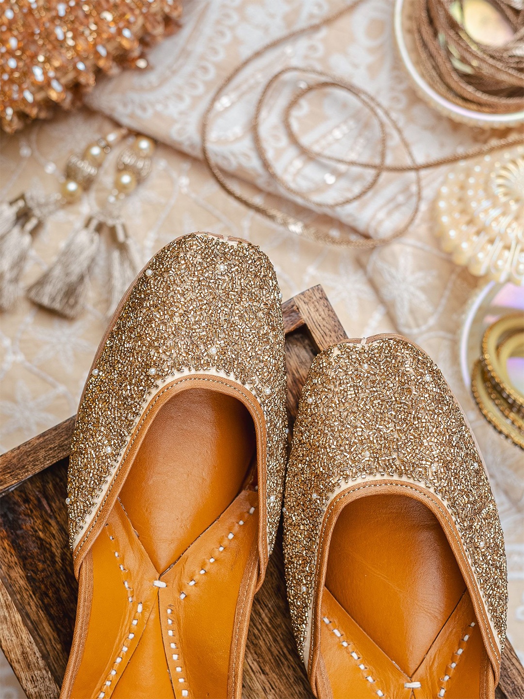 

NR By Nidhi Rathi Women Embellished Ethnic Mojaris with Embroidered Flats, Gold