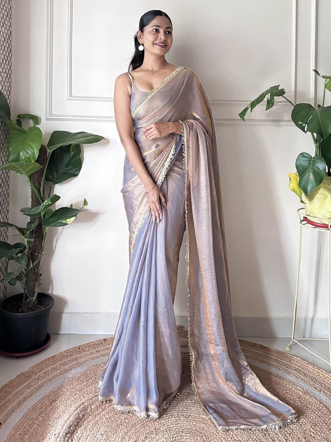 

Mitera Sequinned Tissue Saree, Metallic