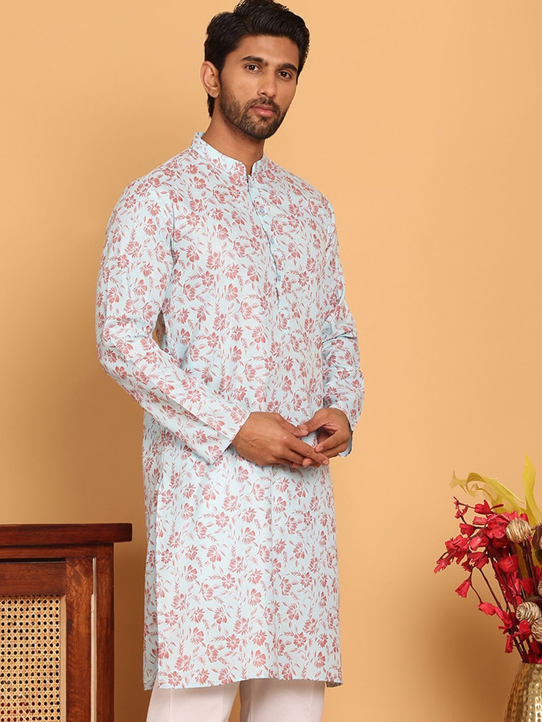 

Anouk Blue Floral Printed Mandarin Collar Cotton Kurta, Turquoise blue