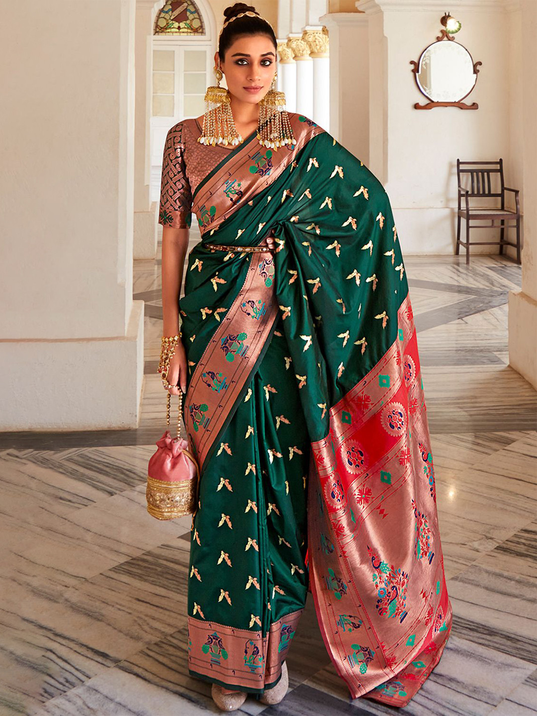 

DEVATITHI Green Silk Saree