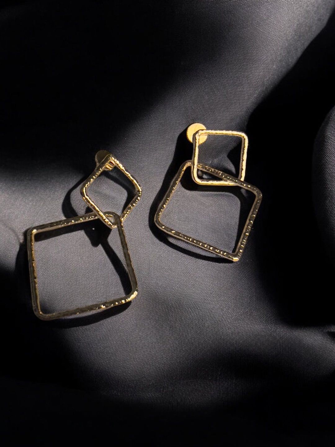 

VOGUE BY RITU Geometric Shaped Studs, Gold