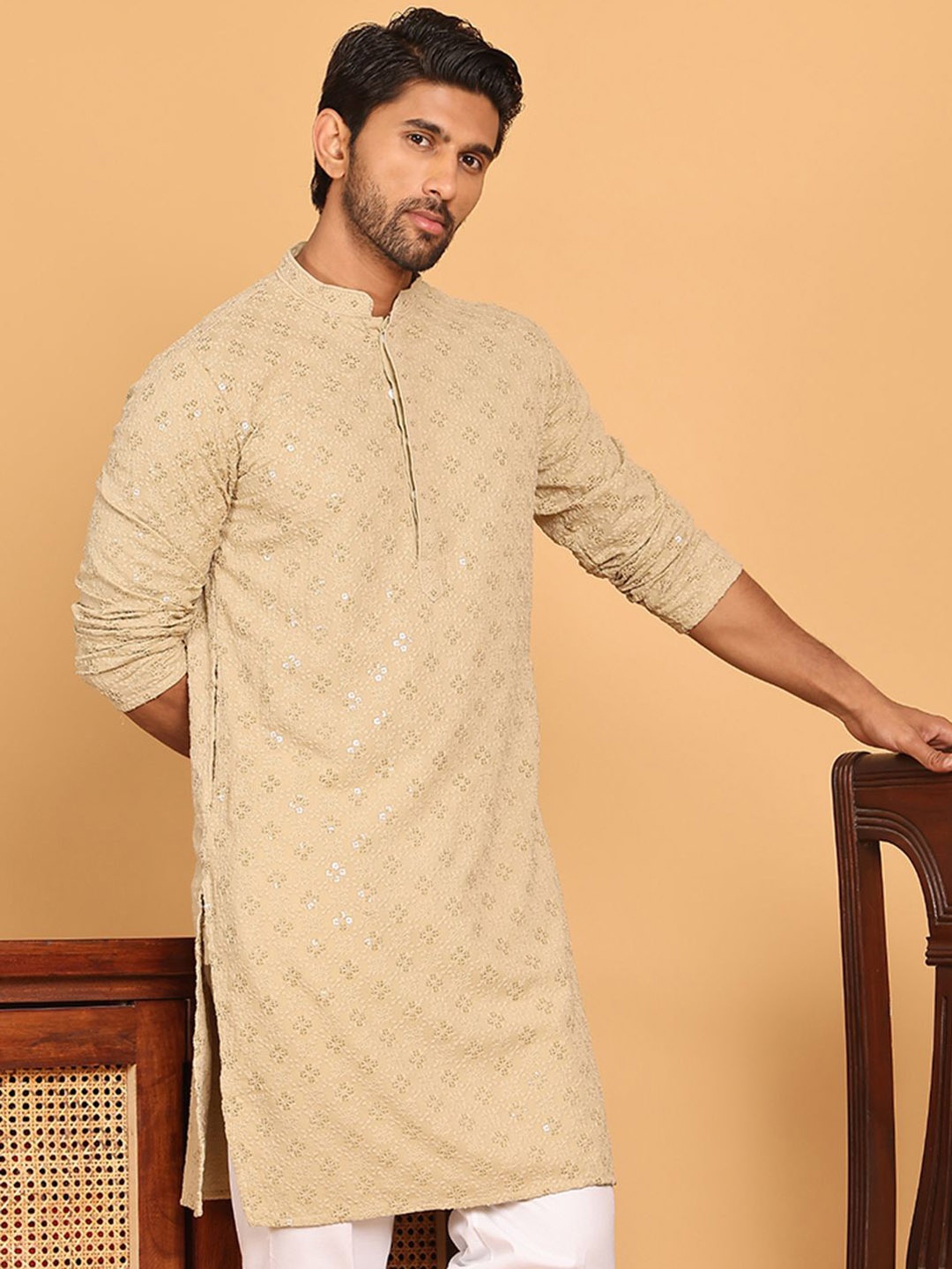 

Anouk Beige Floral Embroidered Mandarin Collar Sequinned Pure Cotton Straight Kurta
