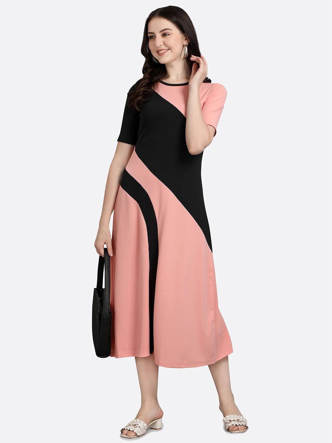 

DressBerry Women Colourblocked Midi Dress, Peach