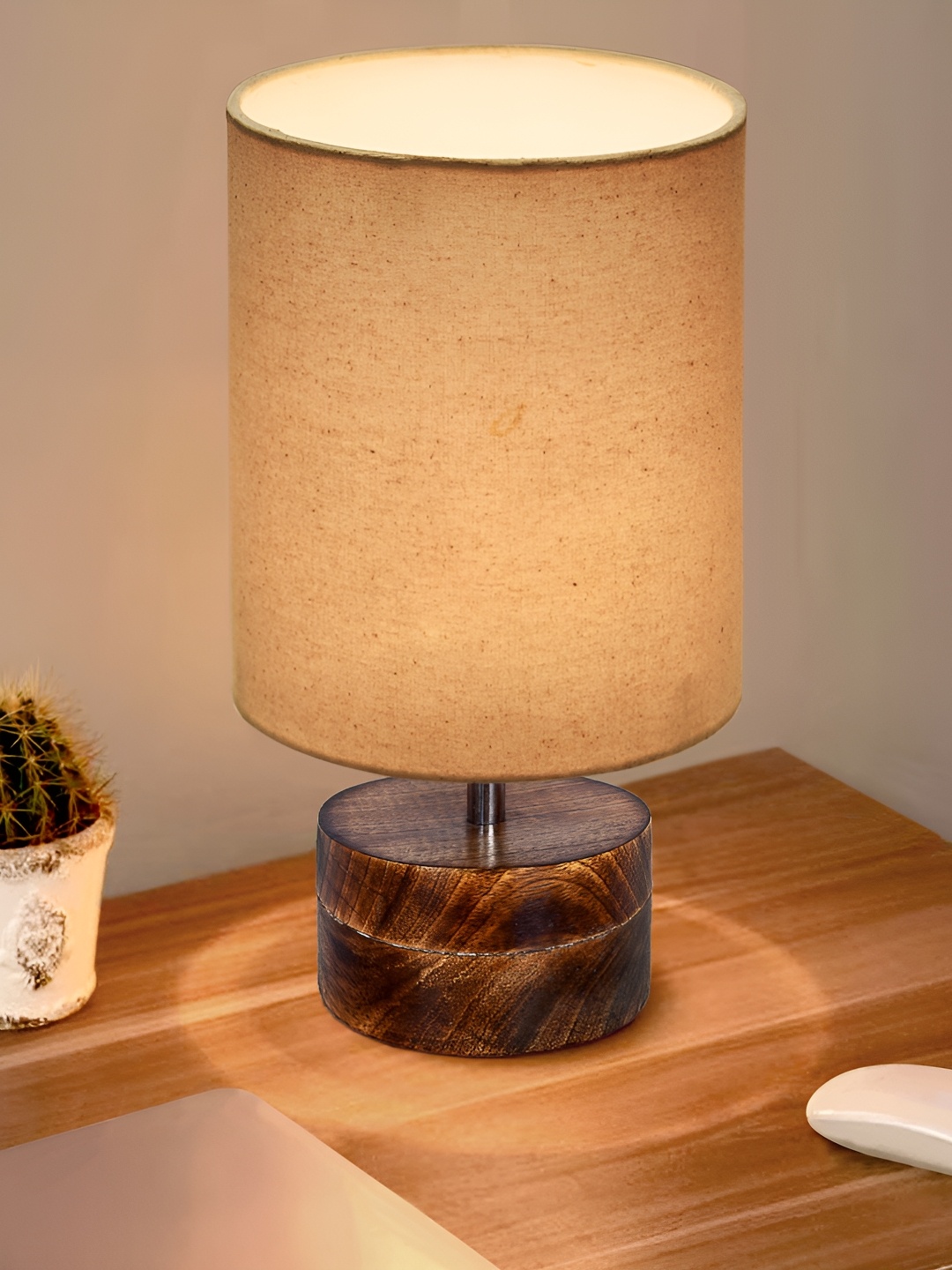 

Homesake Beige Wood Industrial Cylindrical Shaped Table Lamp