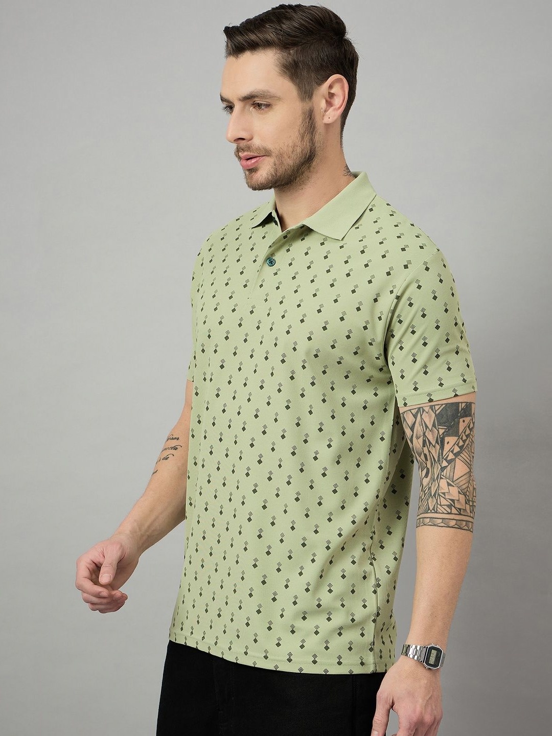 

BRONATION Men Geometric Printed Polo Collar Cotton T-shirt, Sea green