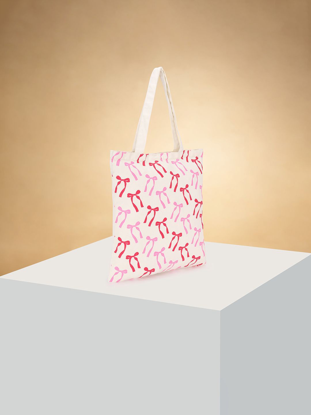 

Forever Glam by Pantaloons Women Graphic Printed Shopper Leather Tote Bag, Off white