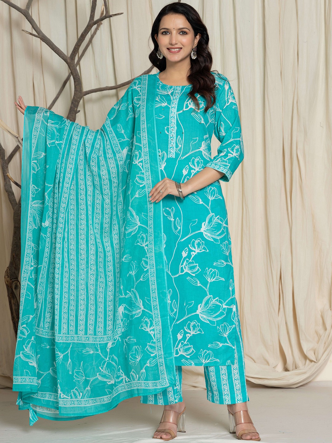 

INDYES Floral Printed Round Neck Pure Cotton Straight Kurta With Trousers & Dupatta, Blue