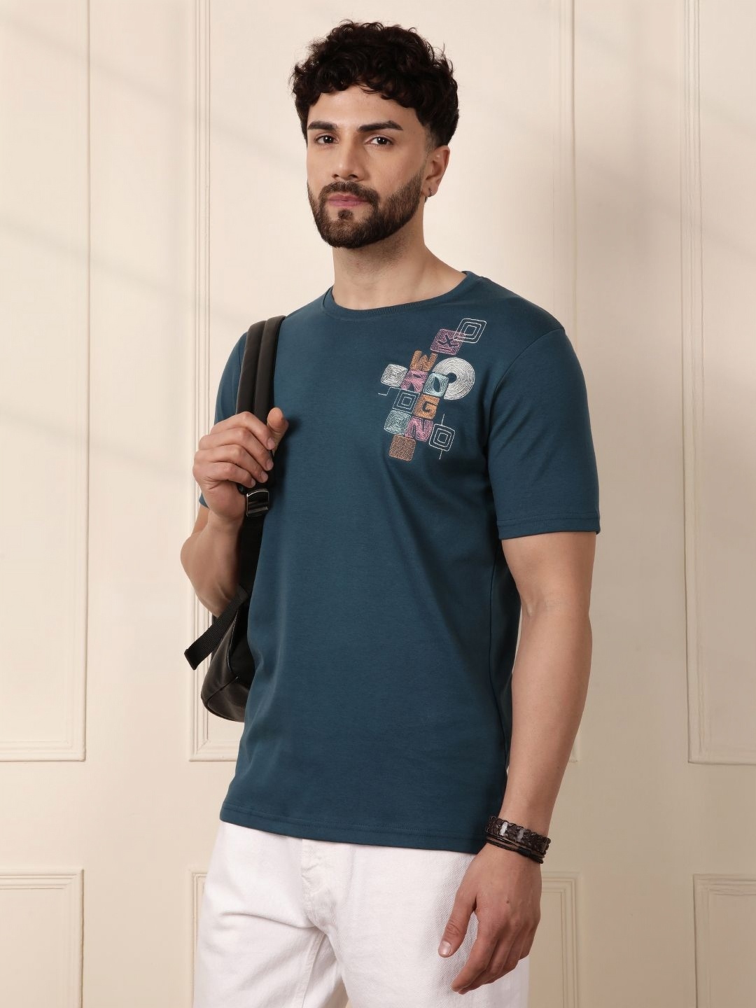 

WROGN Men Graphic Printed Round Neck Cotton Slim Fit T-shirt, Teal