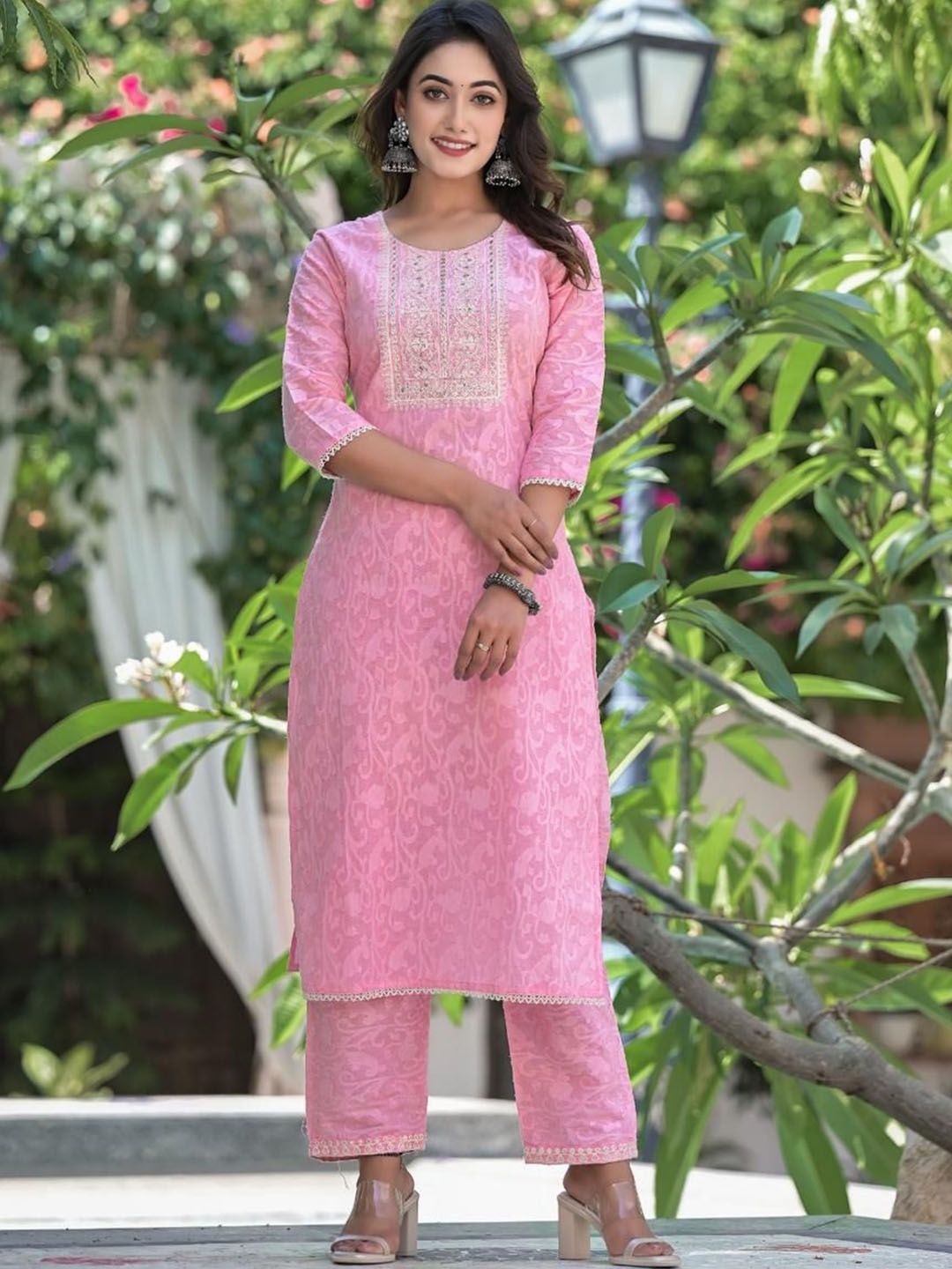 

Gauric creation Floral Embroidered Pure Cotton Straight Kurta With Trousers & Dupatta, Pink