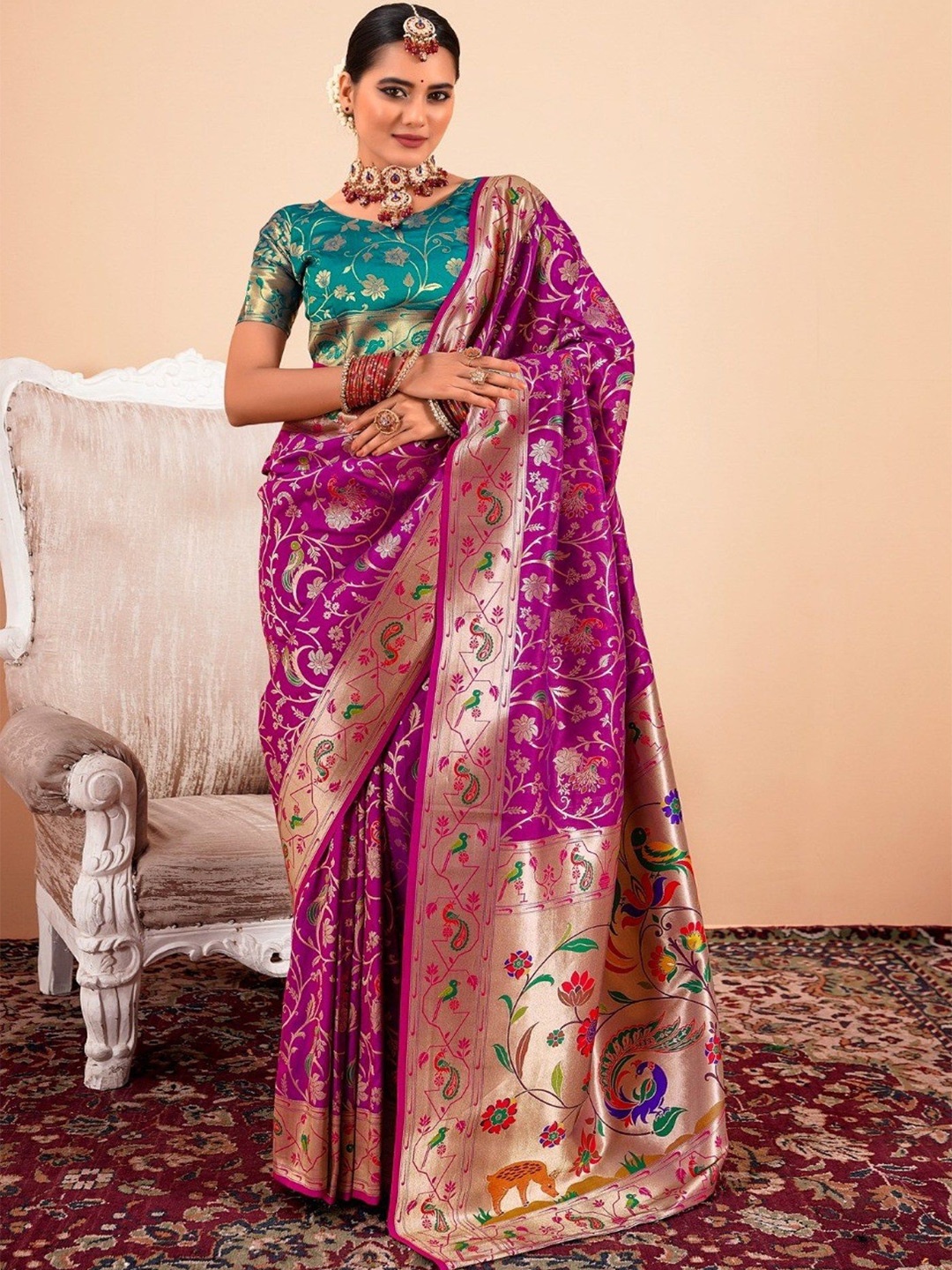 

MySilkLove Grape Purple Woven Paithani Saree