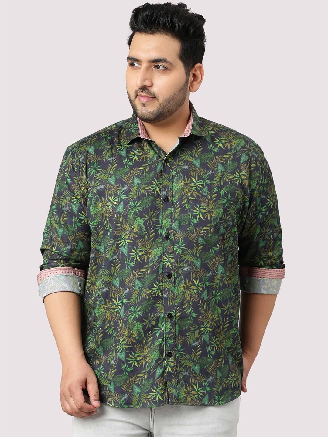 

Guniaa Men Plus Size Classic Fit Spread Collar Floral Printed Cotton Casual Shirt, Black