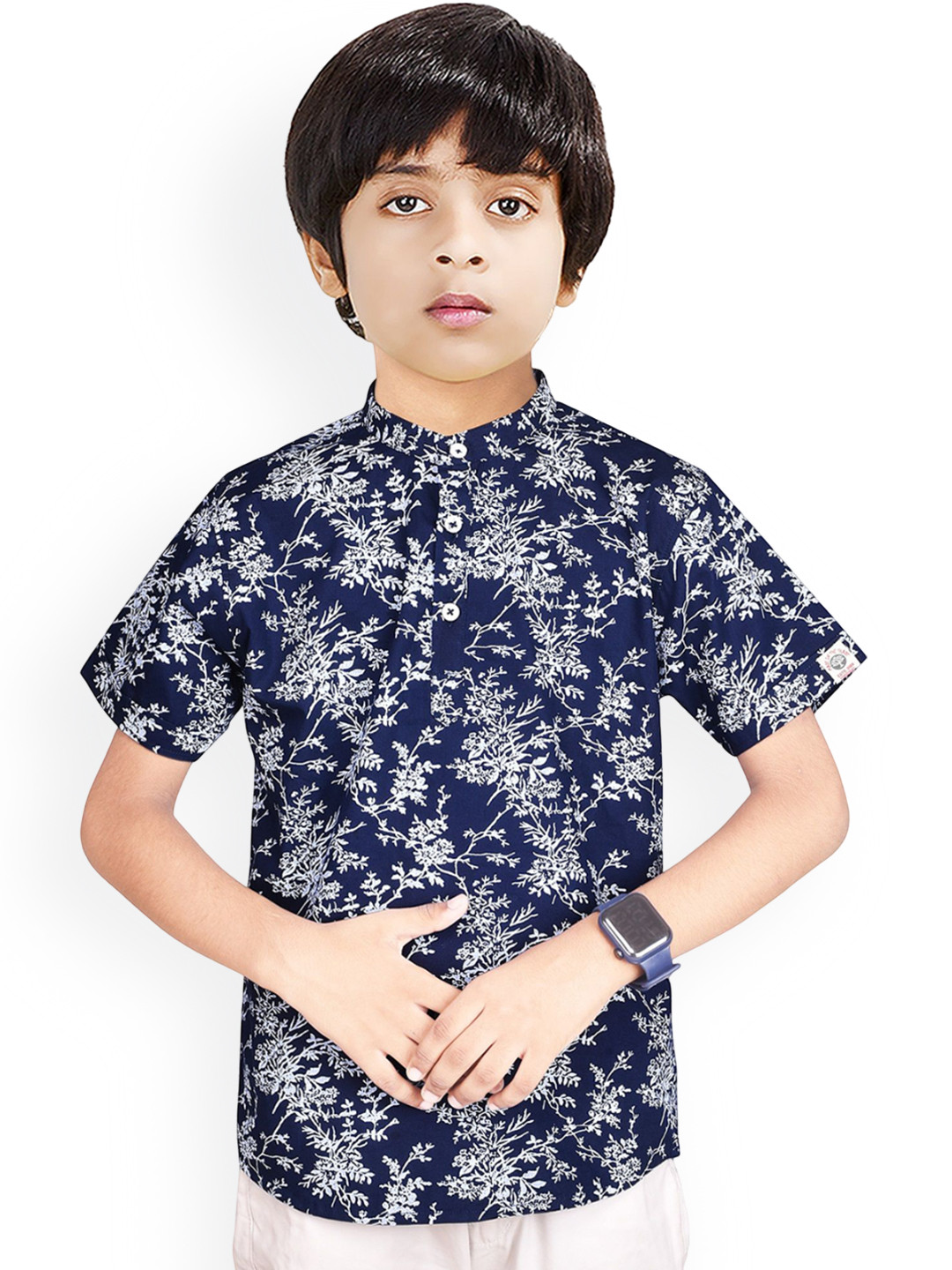 

MADE IN THE SHADE Boys Floral Printed Mandarin Collar Pure Cotton Short Kurta, Navy blue