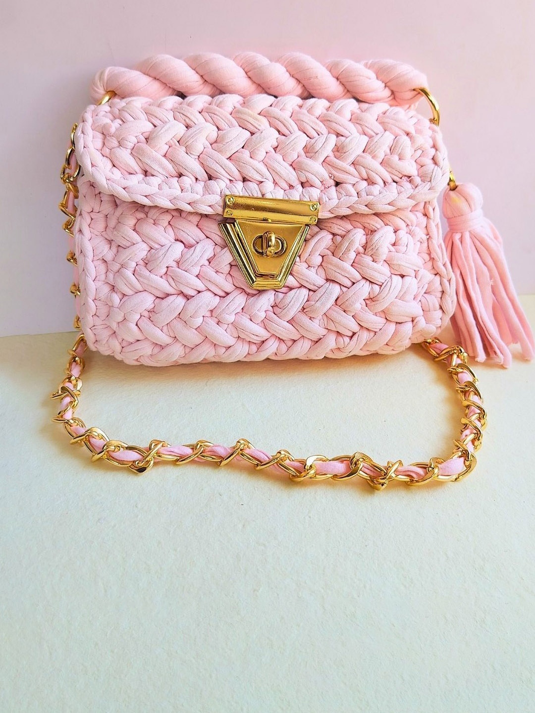 

DressBerry Crochet Textured Quilted Purse Clutch, Pink