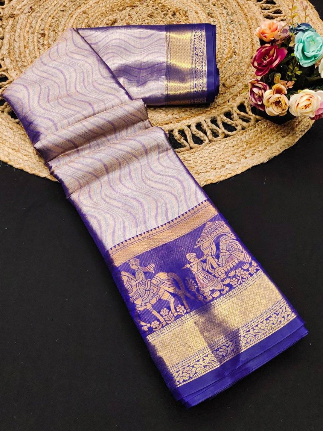 

DIVASTRI Ethnic Motifs Zari Pure Silk Banarasi Saree, Blue