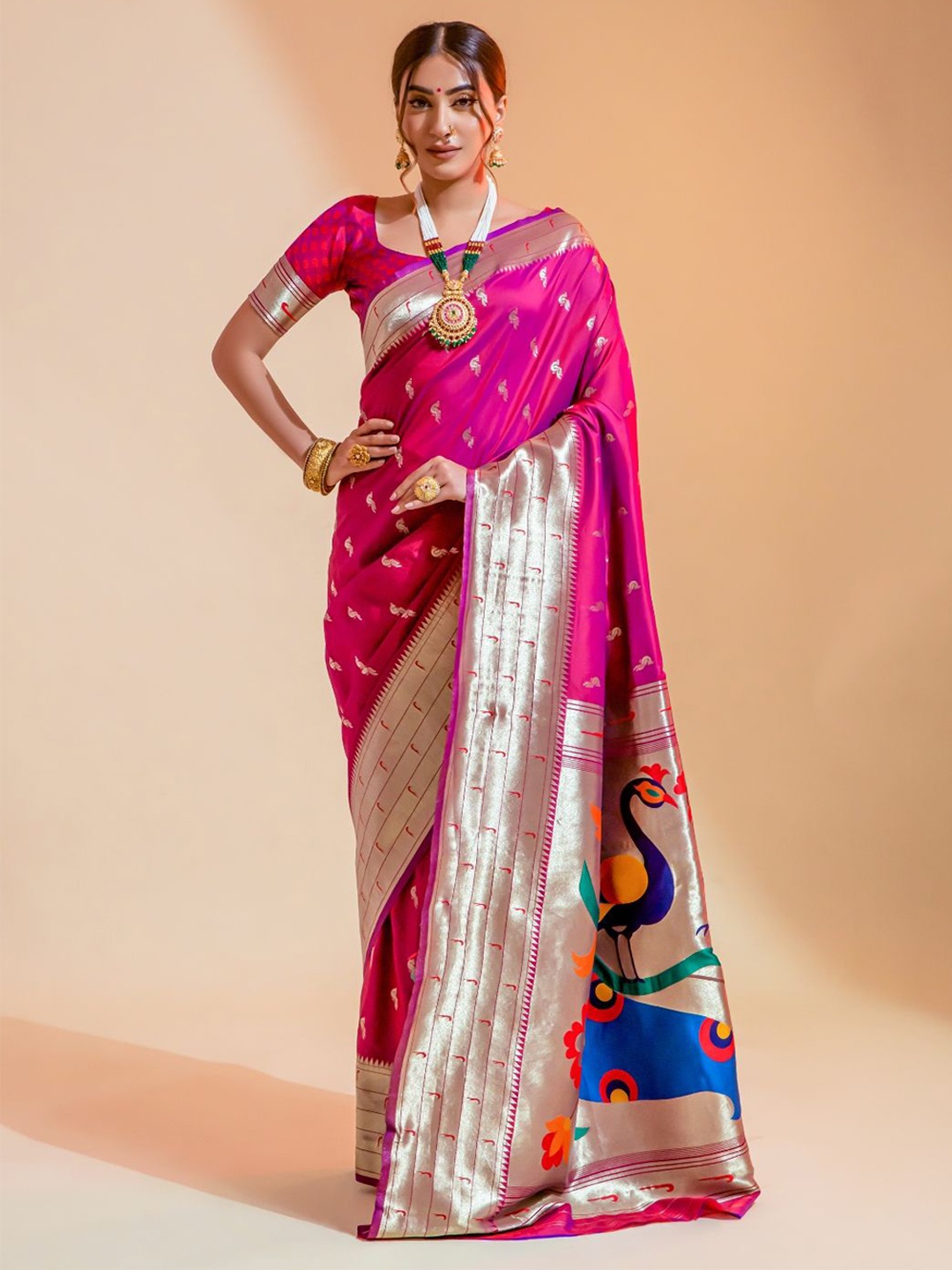 

DEVATITHI Pink Soft Paithani Silk Saree