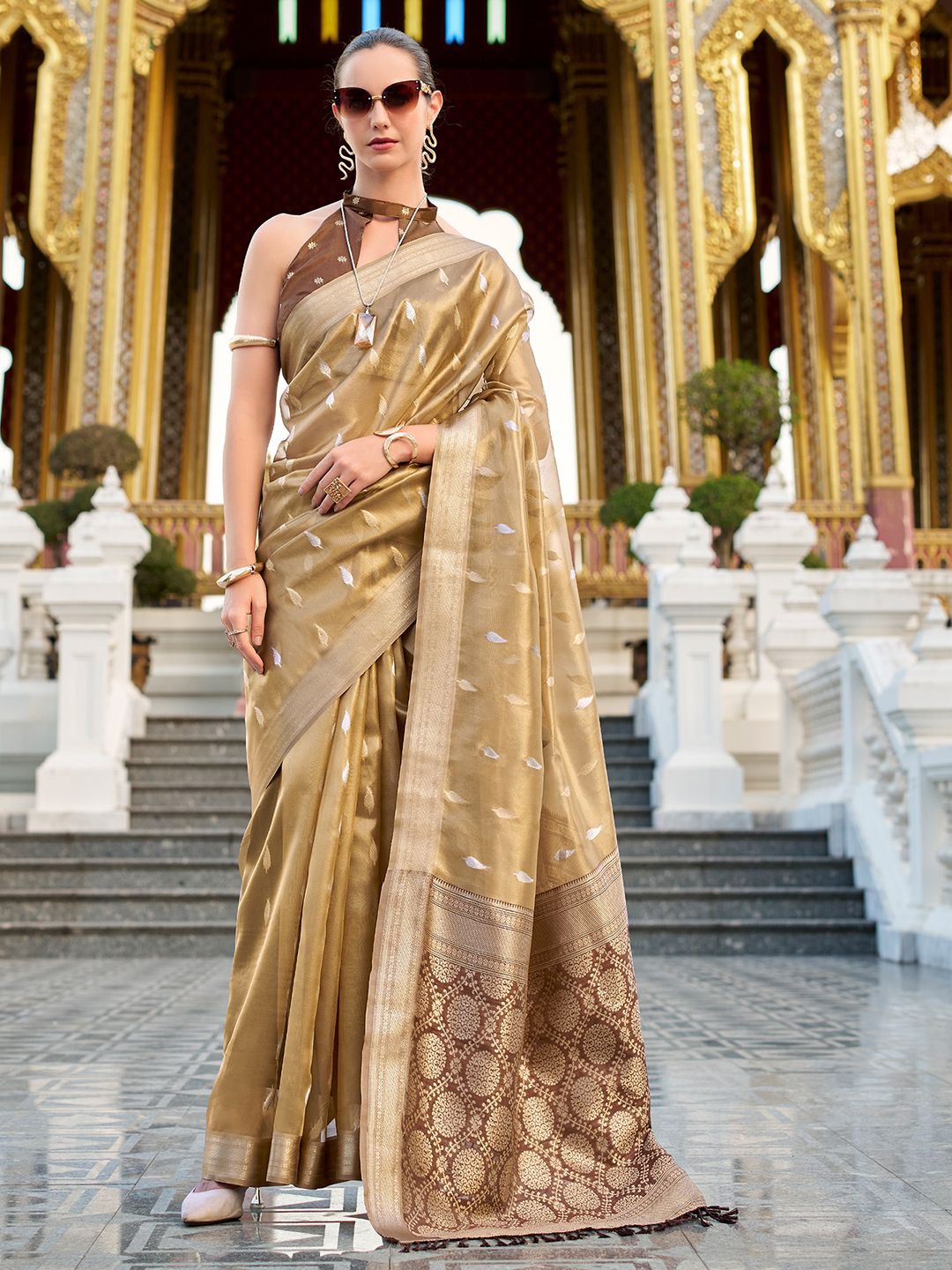 

Satrani Woven Design Zari Tissue Banarasi Saree, Gold